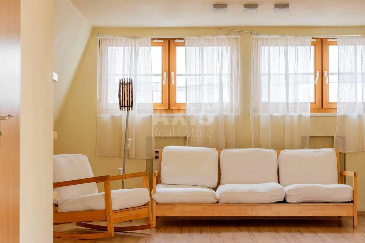 3k apartment vul. Saksagans'kogo 70Б7043318