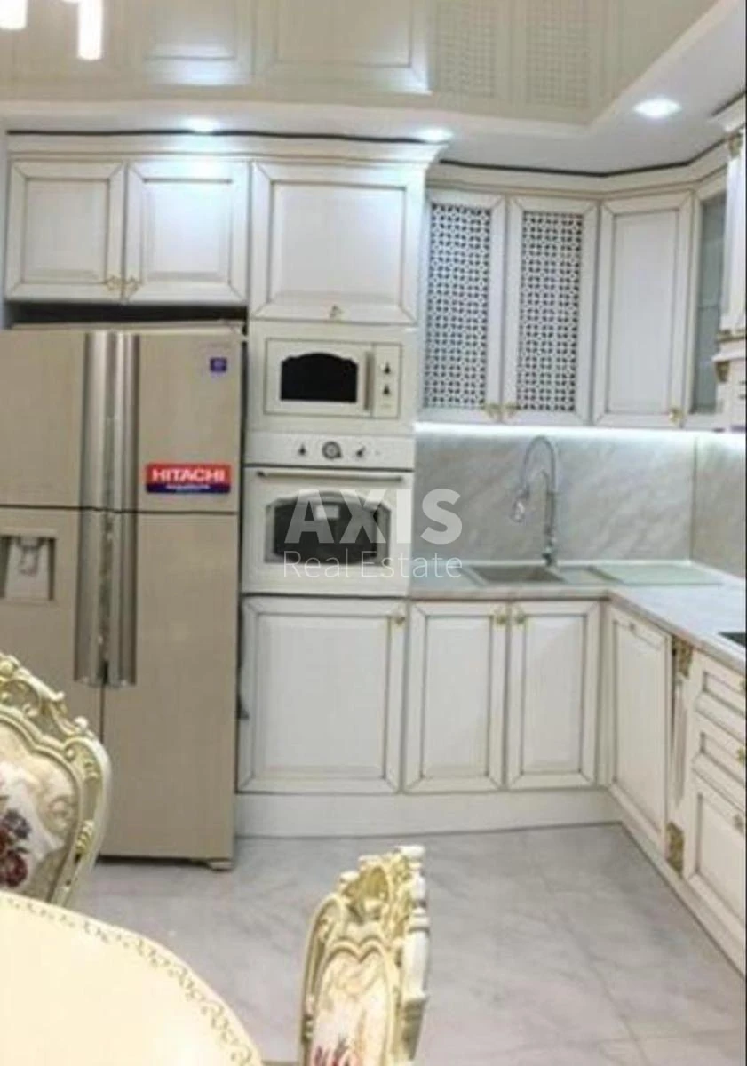 3k apartment vul. Lypkivs'kogo Vasylja Mytropolyta 35324232