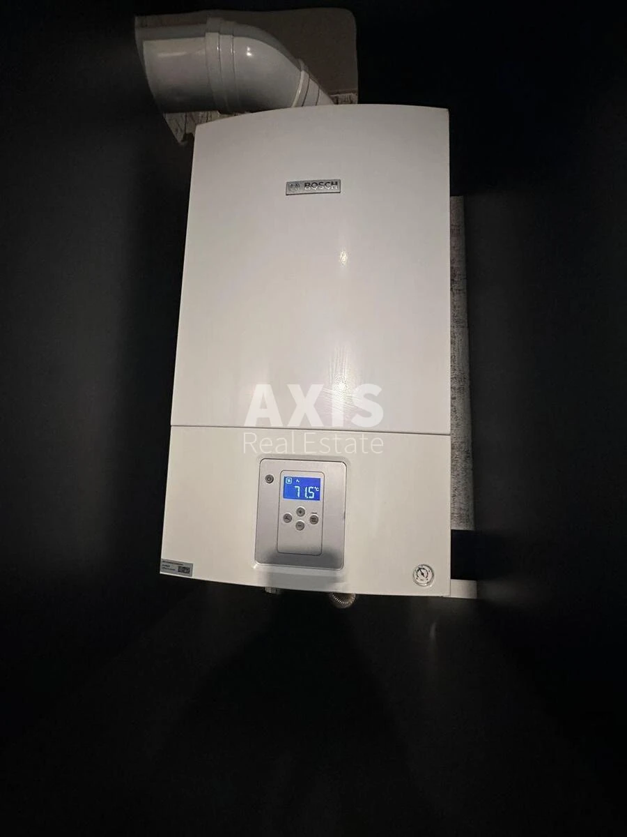 1k apartment vul. Radystiv 306503912