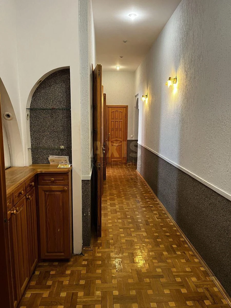 3k apartment vul. Gonchara Olesja 90/927114316