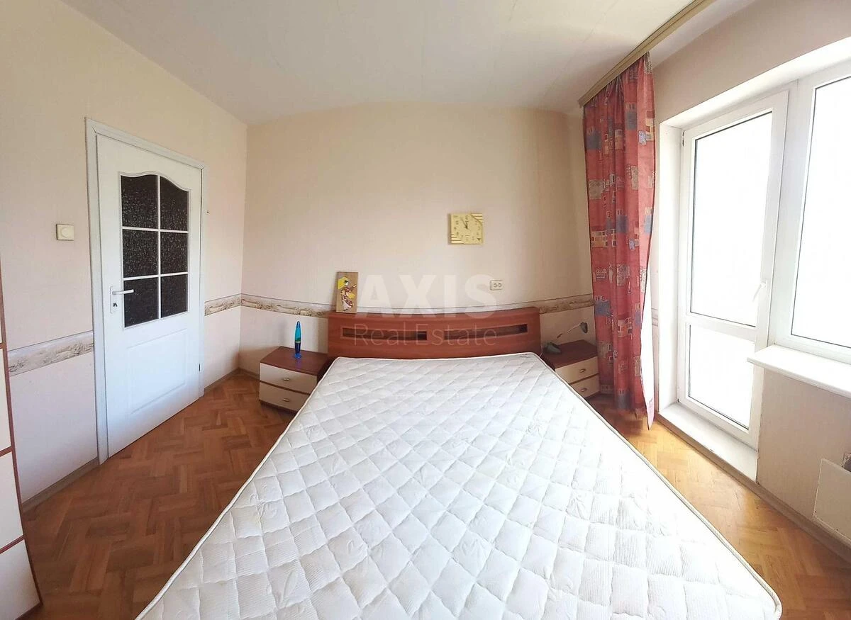 4к квартира ул. Ревуцкого 13714064