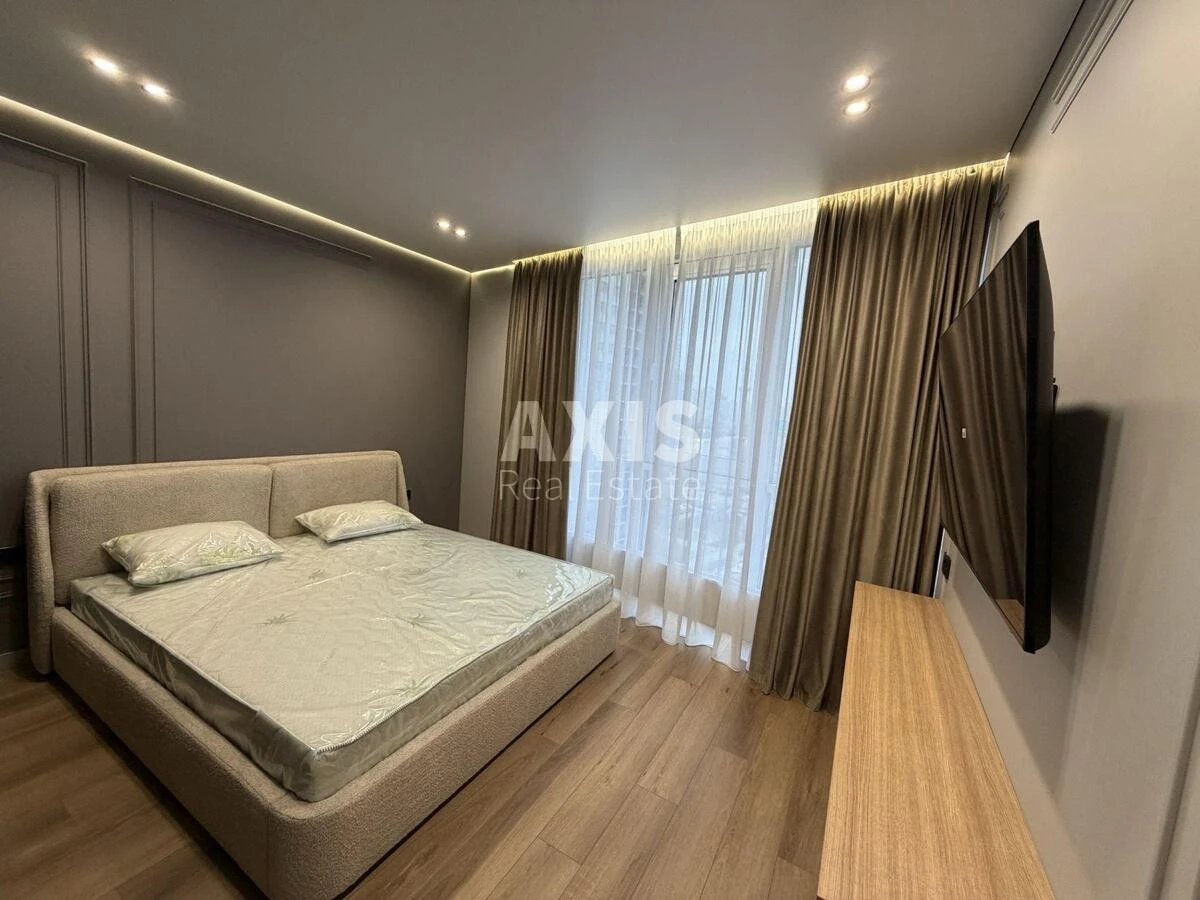 2k apartment vul. Prychal'na 12672873