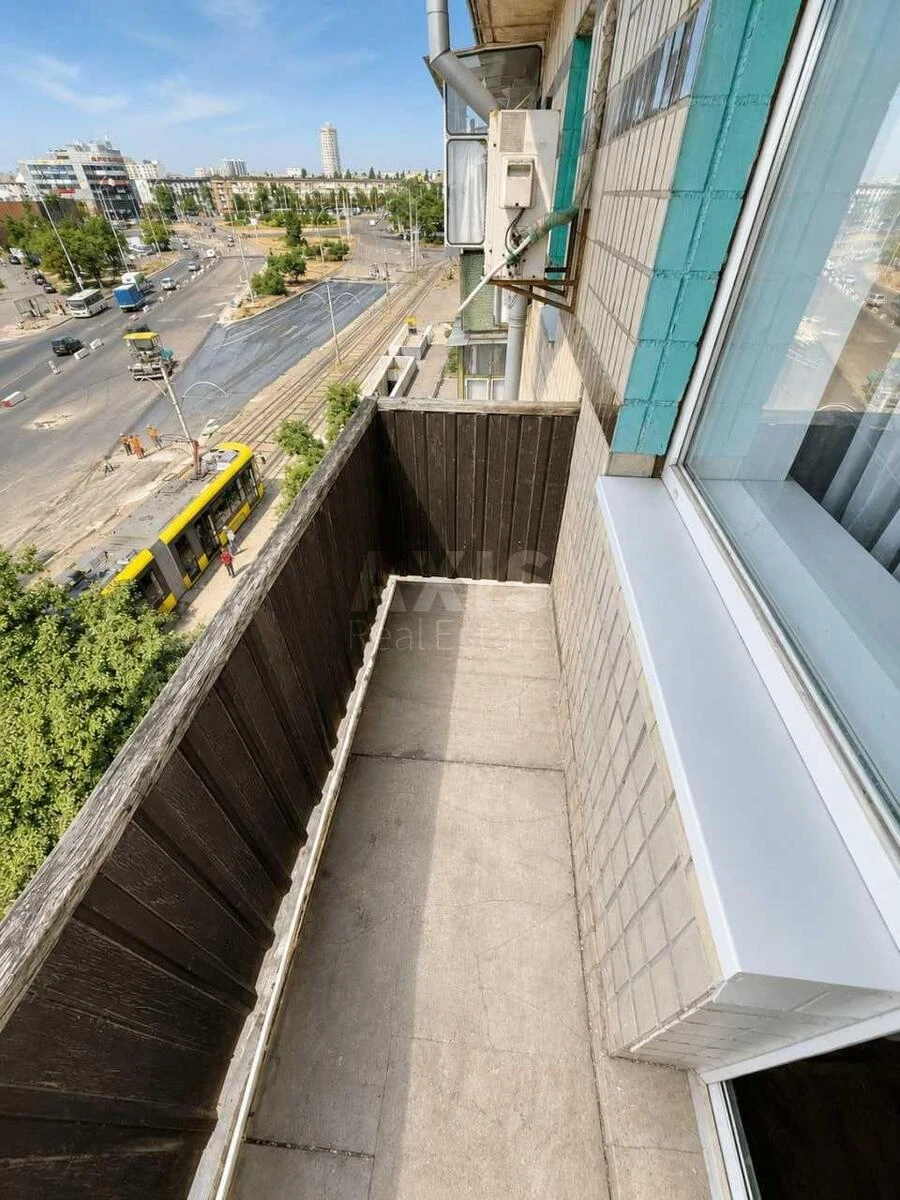 1k apartment shose Harkivs'ke 1718575