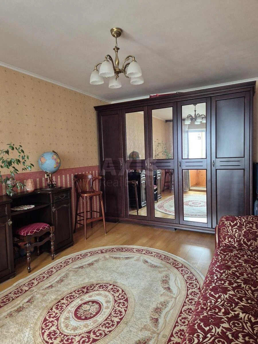 2к квартира ул. Лаврухина Николая 5689013