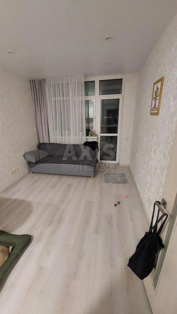 1k apartment pr-t Yevropeyskoho Soyuzu 43696001