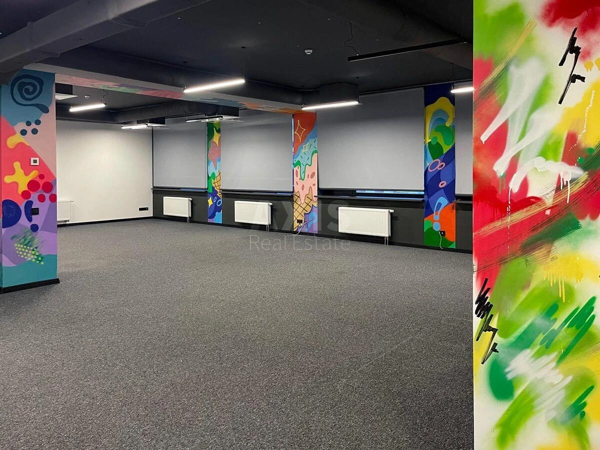 Office vul. Saksagans'kogo 20, 561m2689524