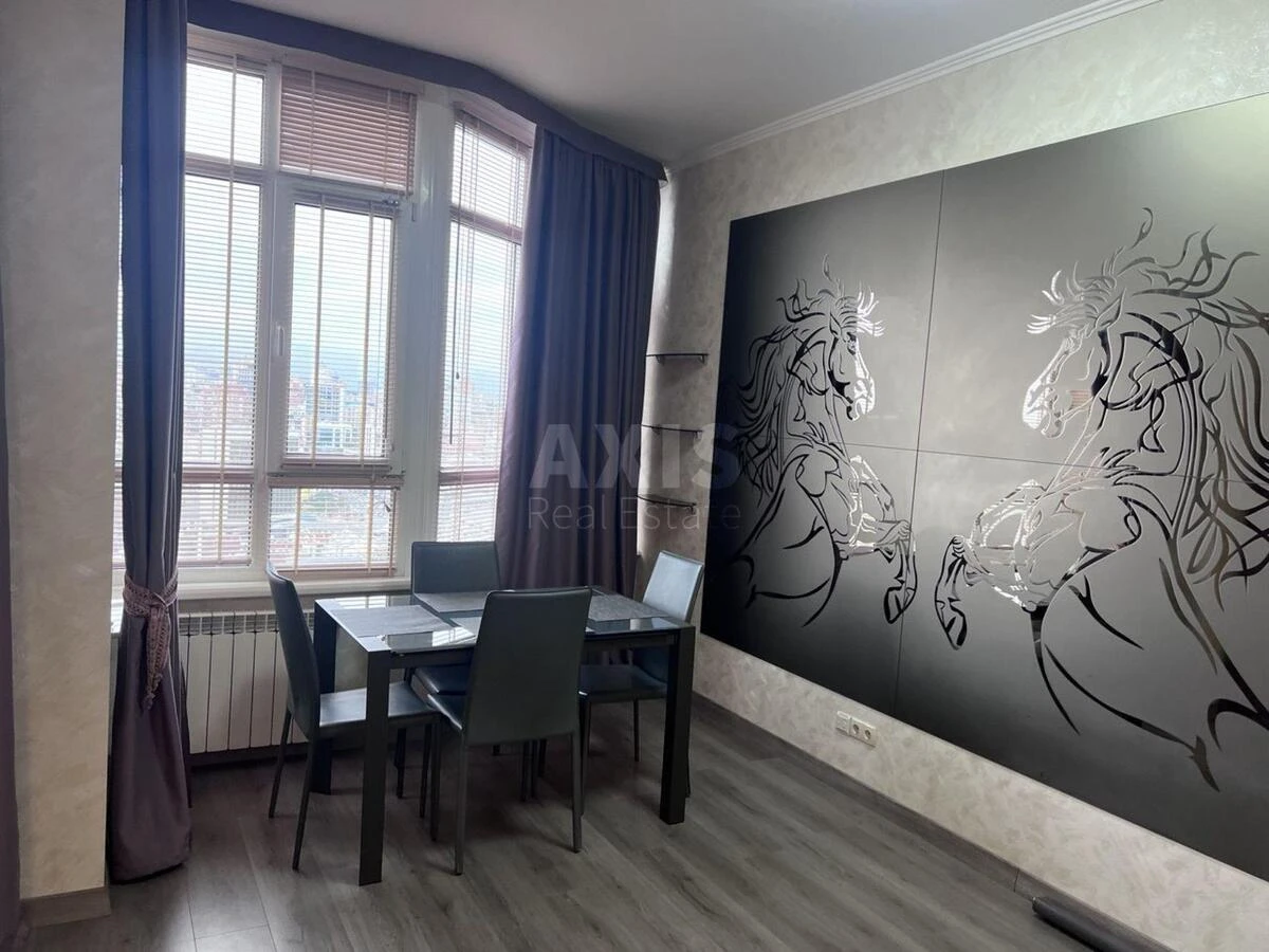 1k apartment vul. Zhyljans'ka 118698500