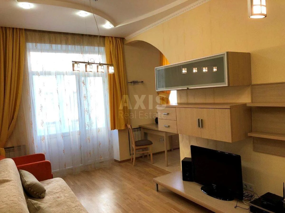 2к квартира пер. Горской Аллы 10681899