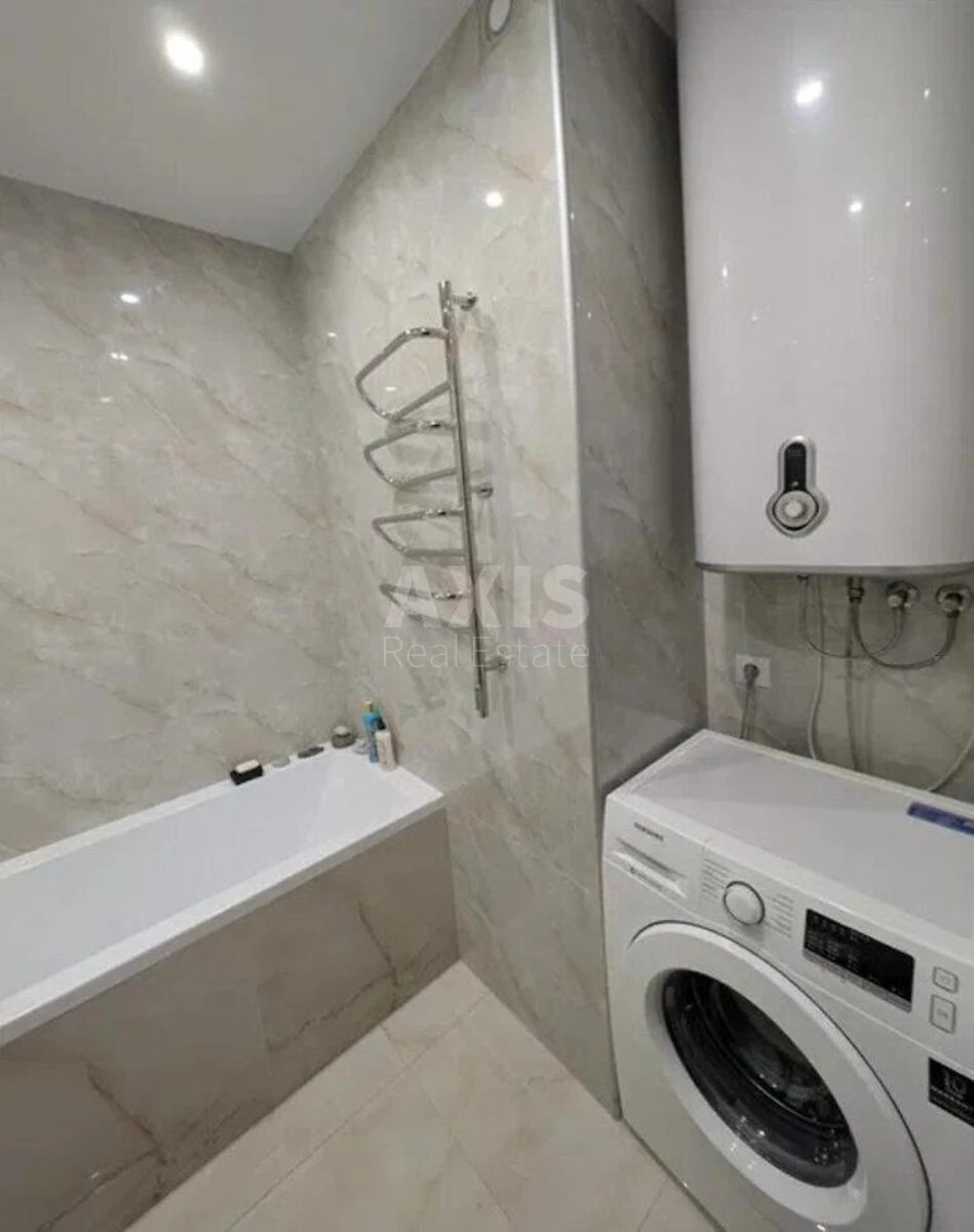 3k apartment vul. Vyshnjakivs'ka 46974811