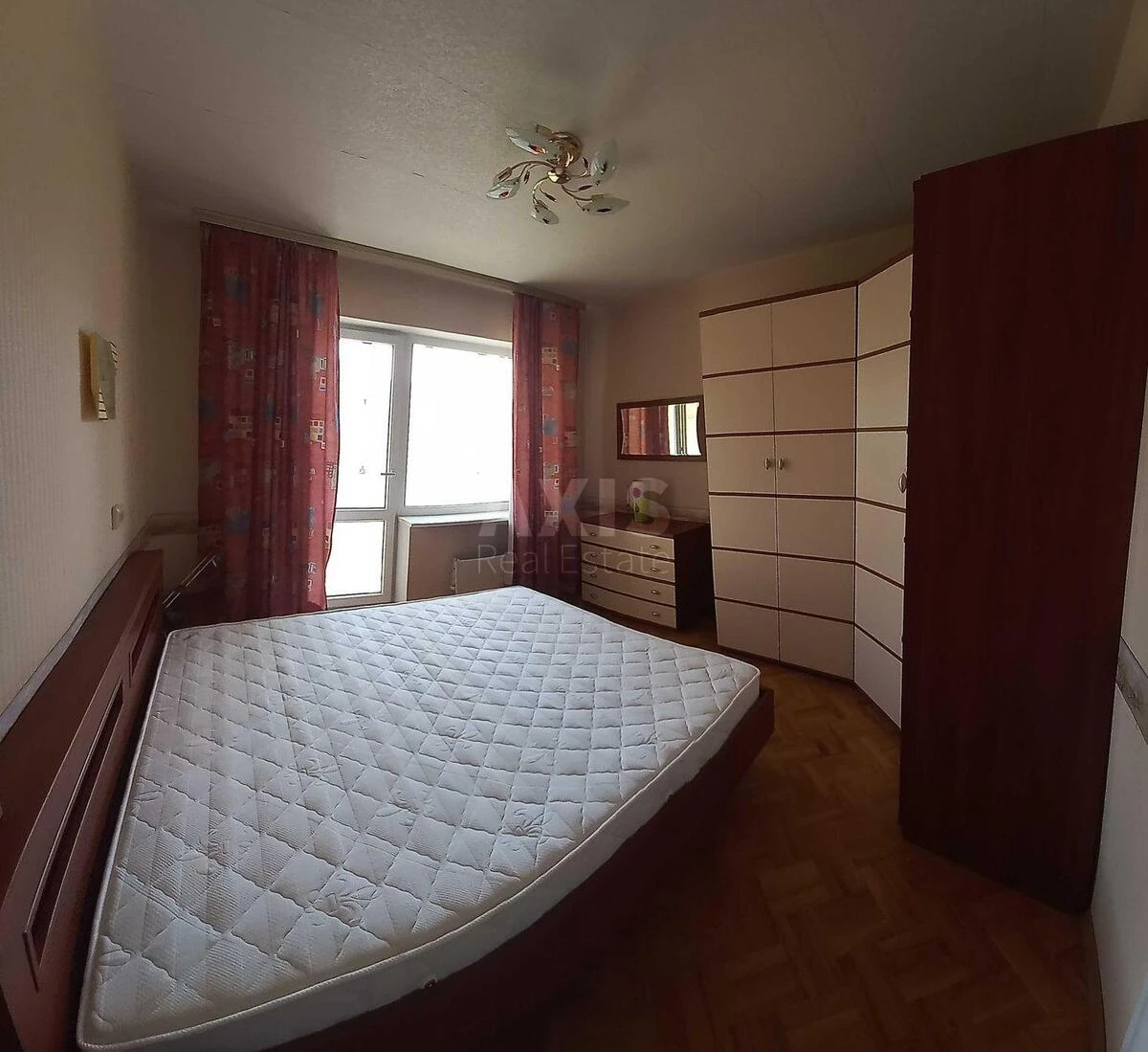 4k apartment vul. Revuc'kogo 13714065