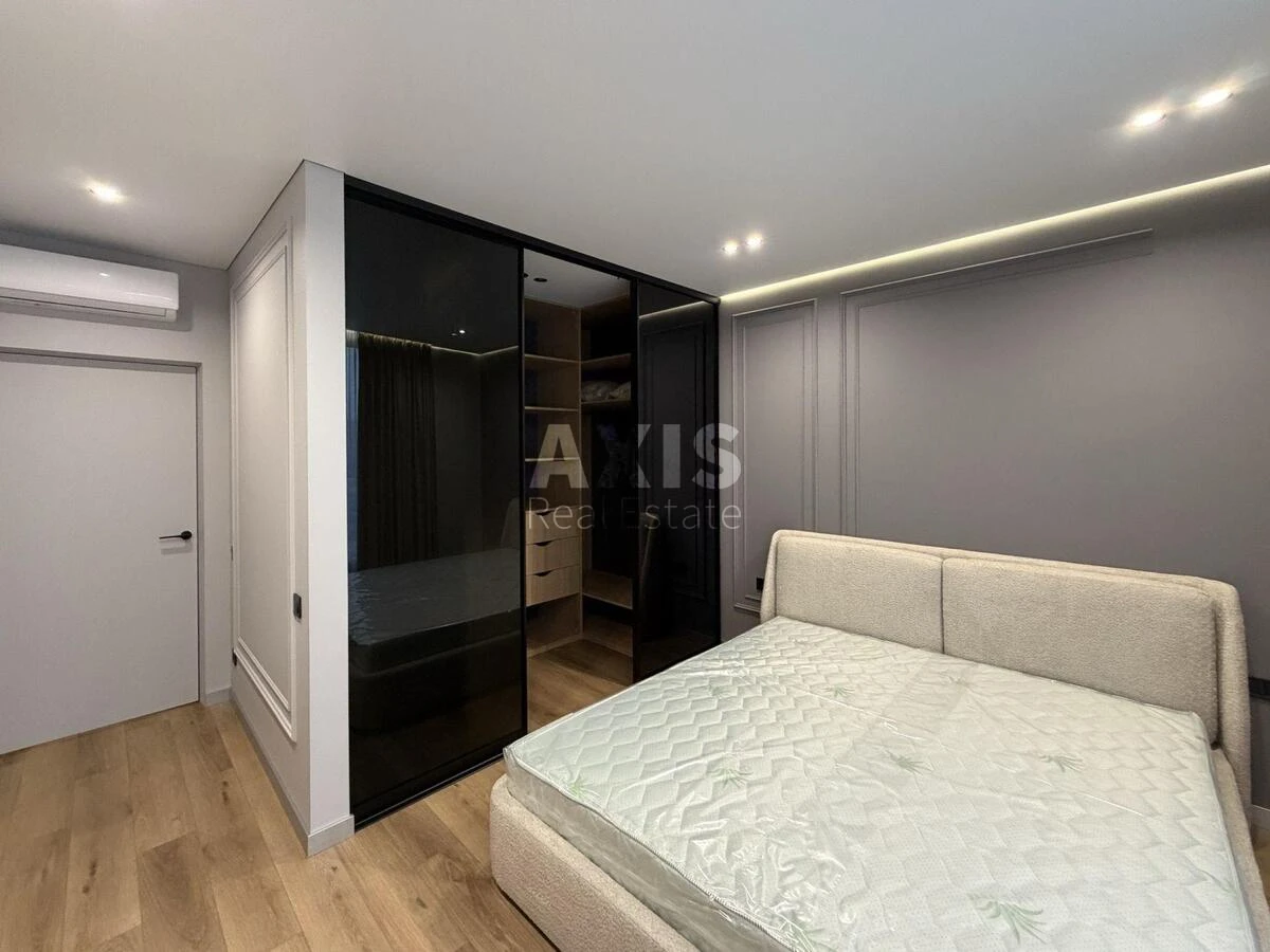 2k apartment vul. Prychal'na 12672874