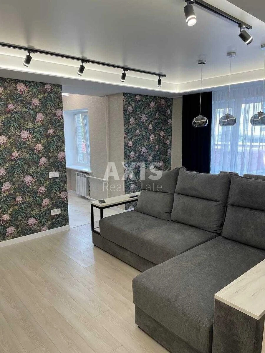 3k apartment pr-t Berestejskij 20687275