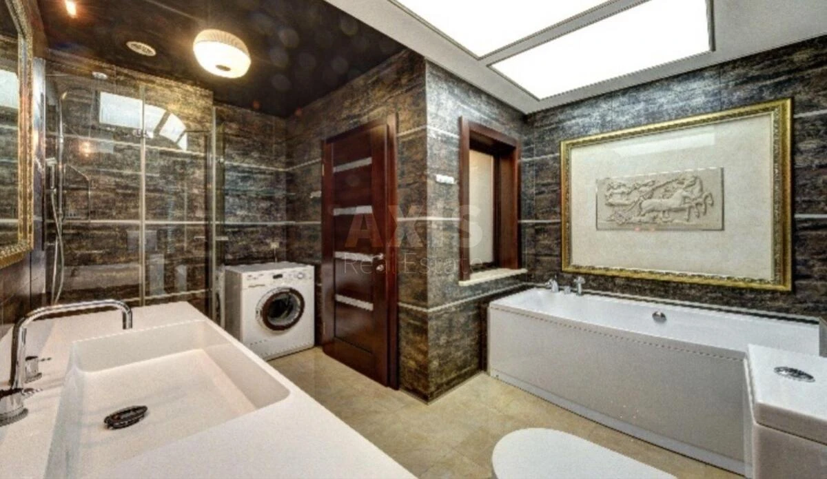 2k apartment vul. Verhovynna 356922215