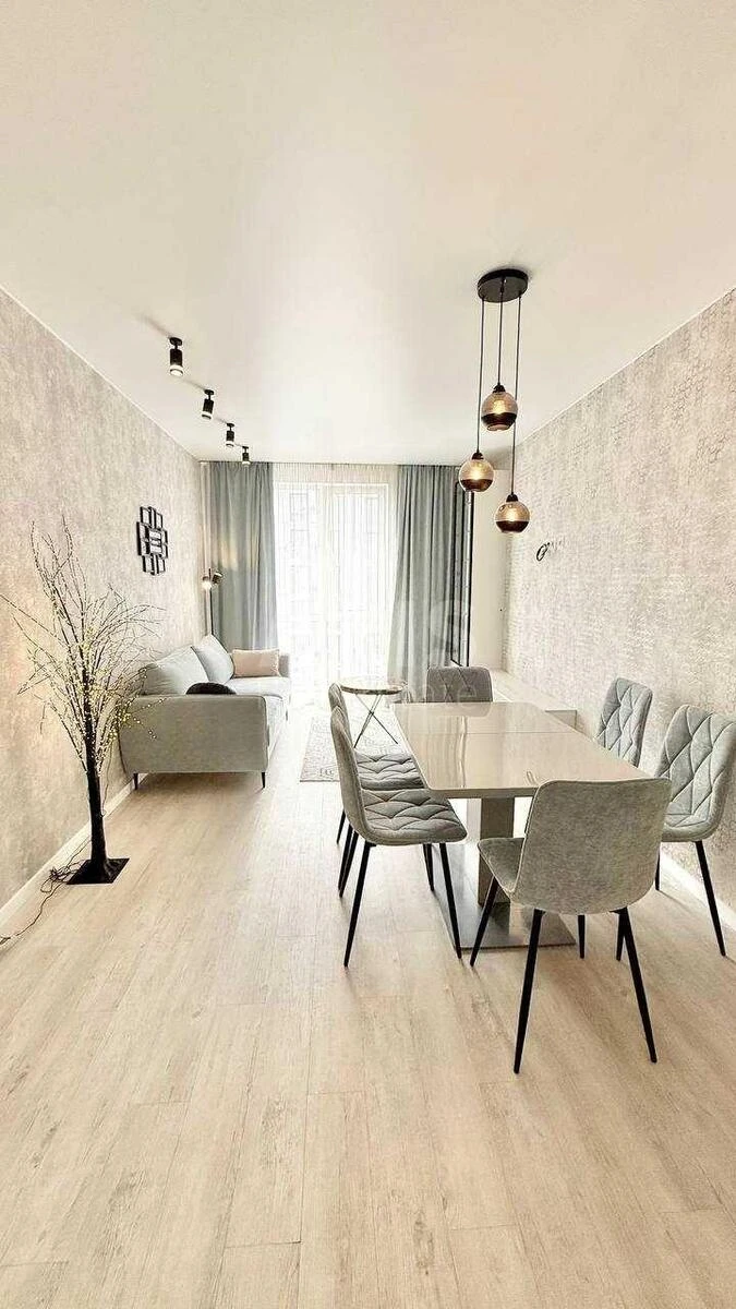 2k apartment vul. Myhajla Maksymovycha 24712700