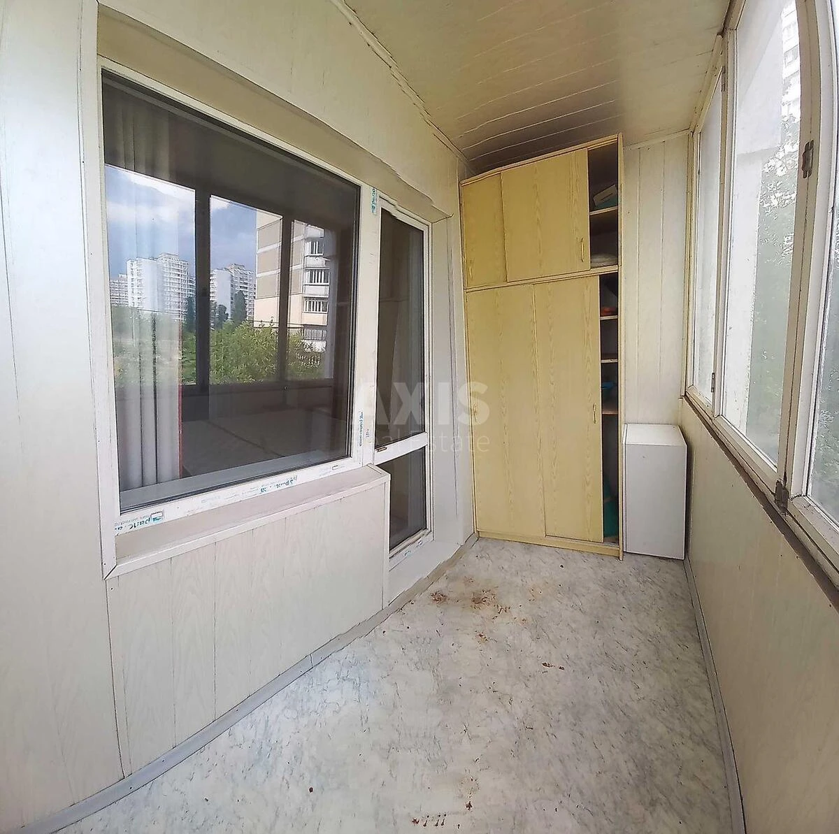 4k apartment vul. Revuc'kogo 13714066