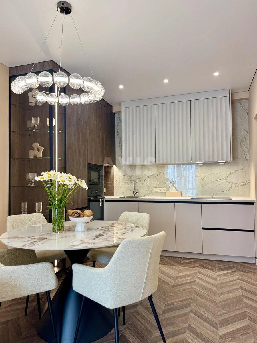 2k apartment vul. Myhajla Maksymovycha 24711192