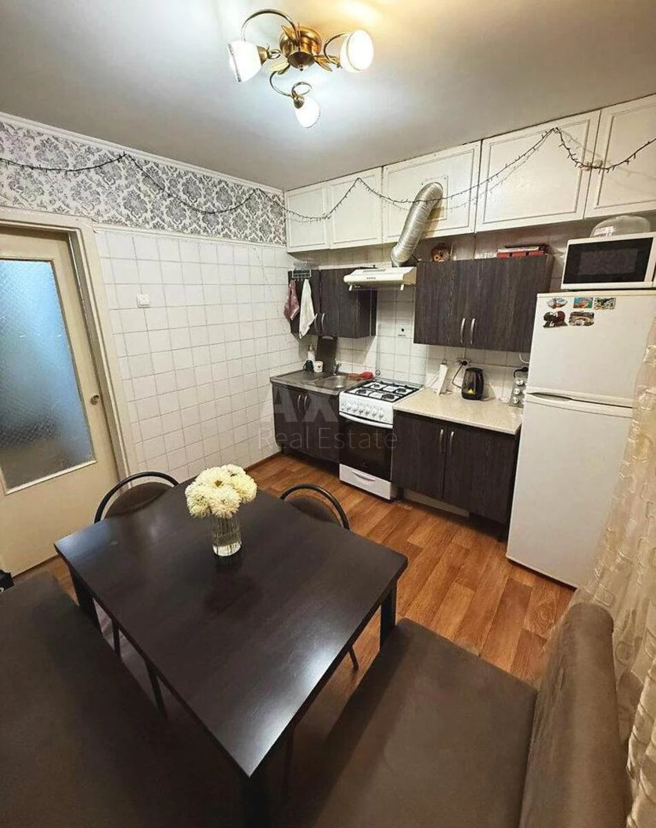 1к квартира ул. Королева Академика 10А71139