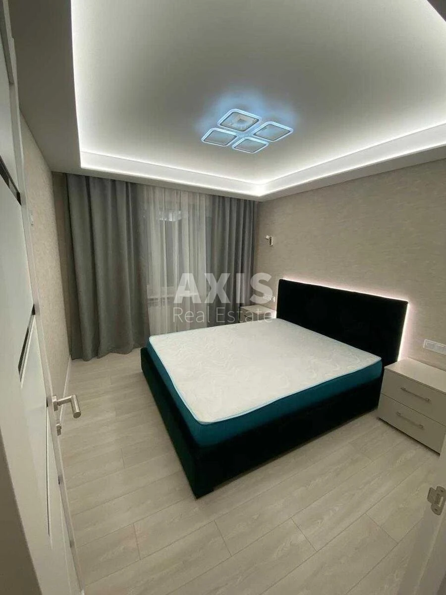 3k apartment pr-t Berestejskij 20687278