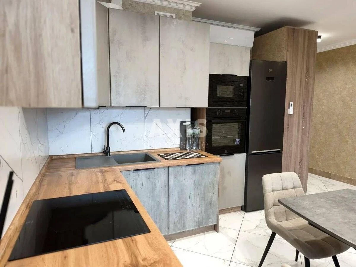 2k apartment nab. Dniprovs'ka Twenty B690501