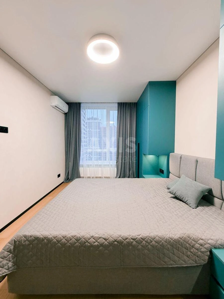 2k apartment vul. Oleksandra Olesja 17А694364