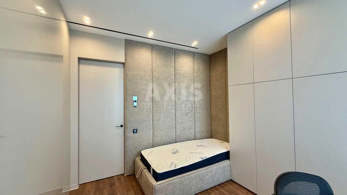 2к квартира ул. Андрея Верхогляда 14А7134310