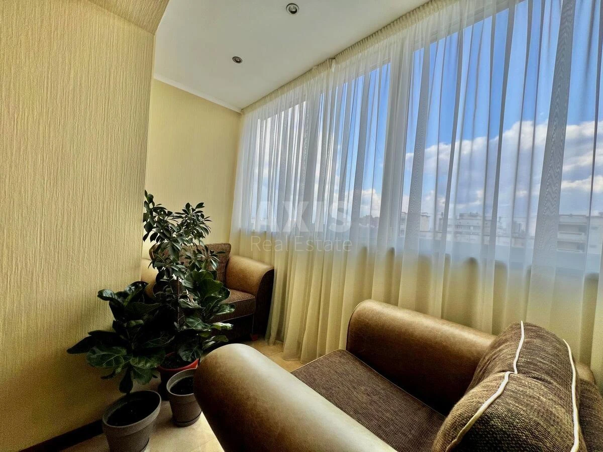 2к квартира пр-т Григоренко Петра 1Б7011121