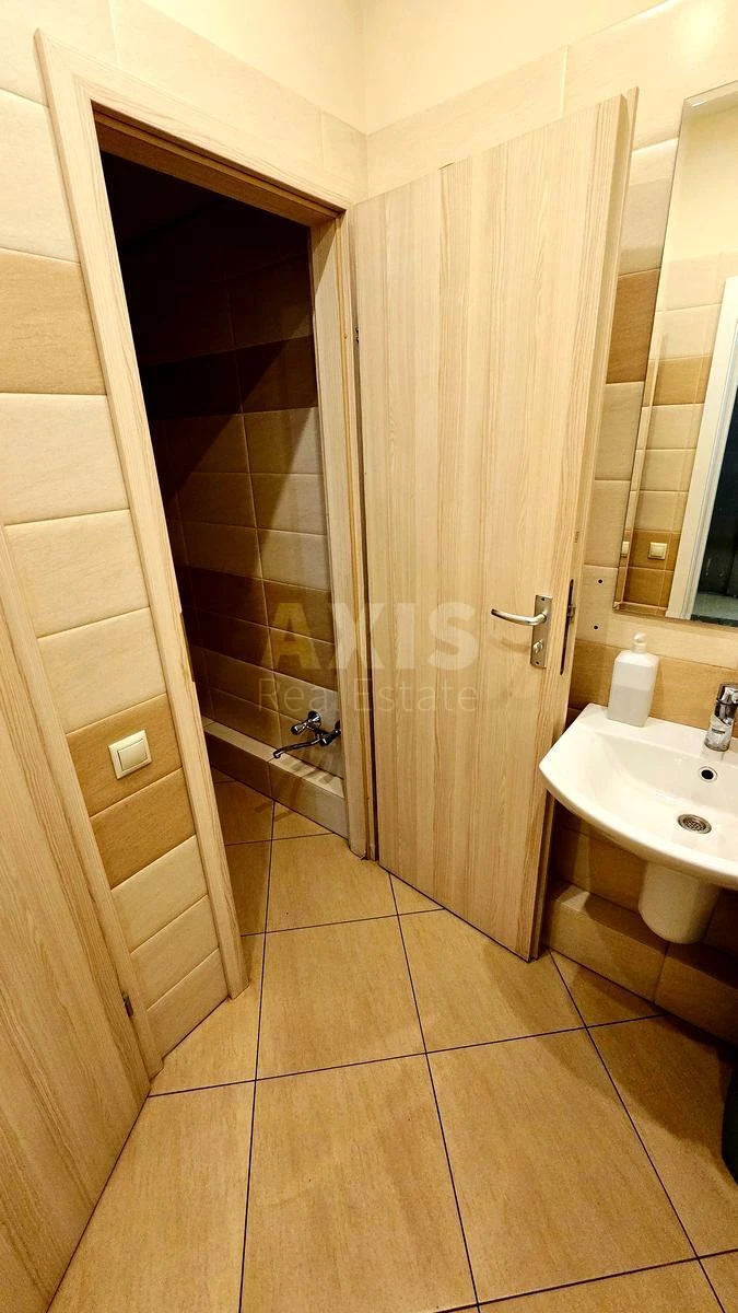 Office vul. Spas'ka 7, 522m27049912
