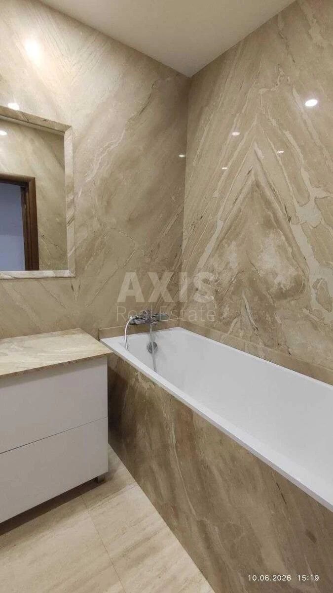 3к квартира ул. Регенераторная 4, корп. 2690095