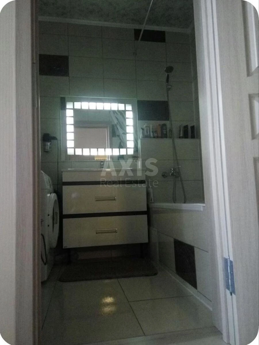 2к квартира ул. Драгоманова 40З709662