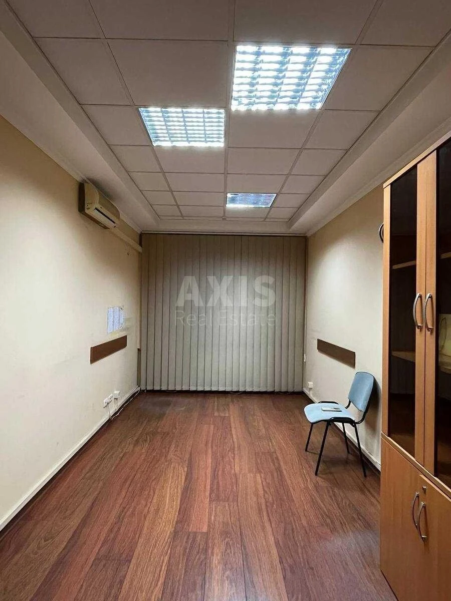 Офис бул. Николая Михновского 19, 233м2698095