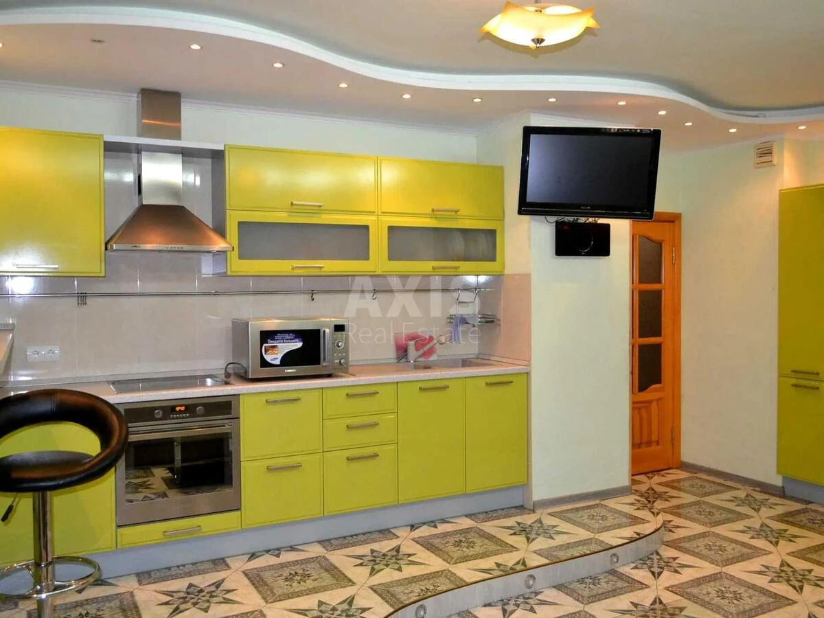 1к квартира ул. Ахматовой Анны 5068806