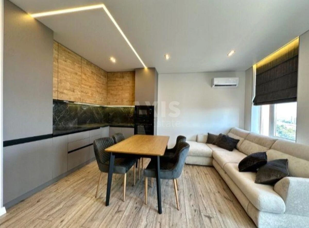 2k apartment nab. Dniprovs'ka 18687342
