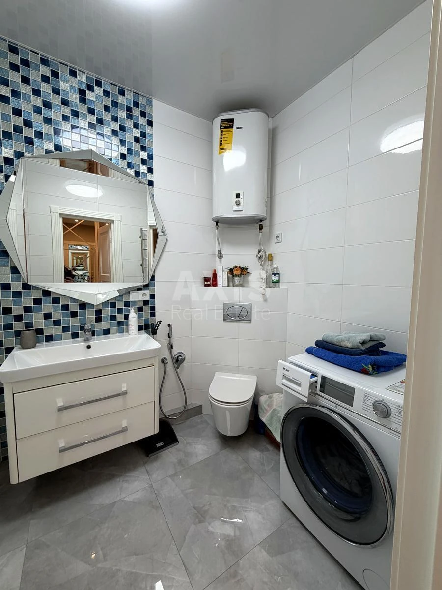 1к квартира ул. Соломенская 20В703307