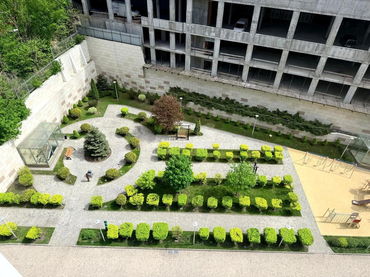 3k apartment vul. Saperne Pole 5А688605
