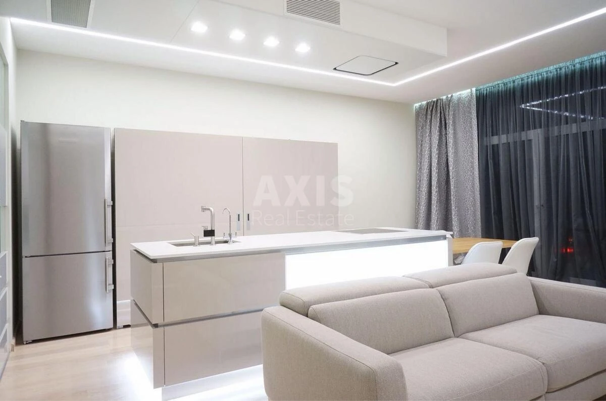 2k apartment vul. Jevgena Konoval'cja 44А695131