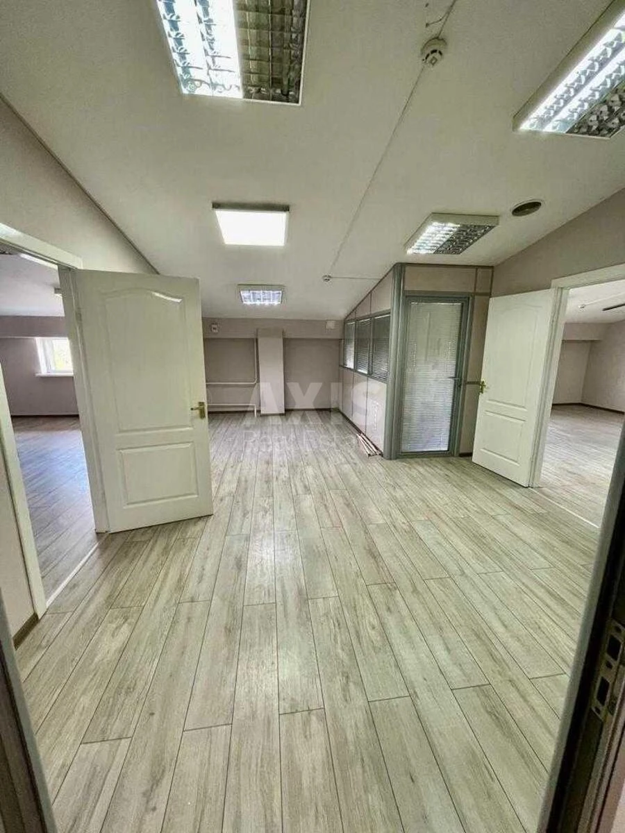 Офис пл. Космонавтов 4, 3000м269461