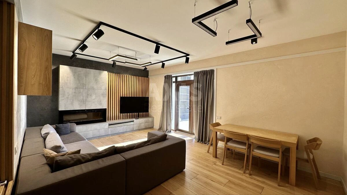 House vul. Vynogradna, 215m2, Kyiv city691962