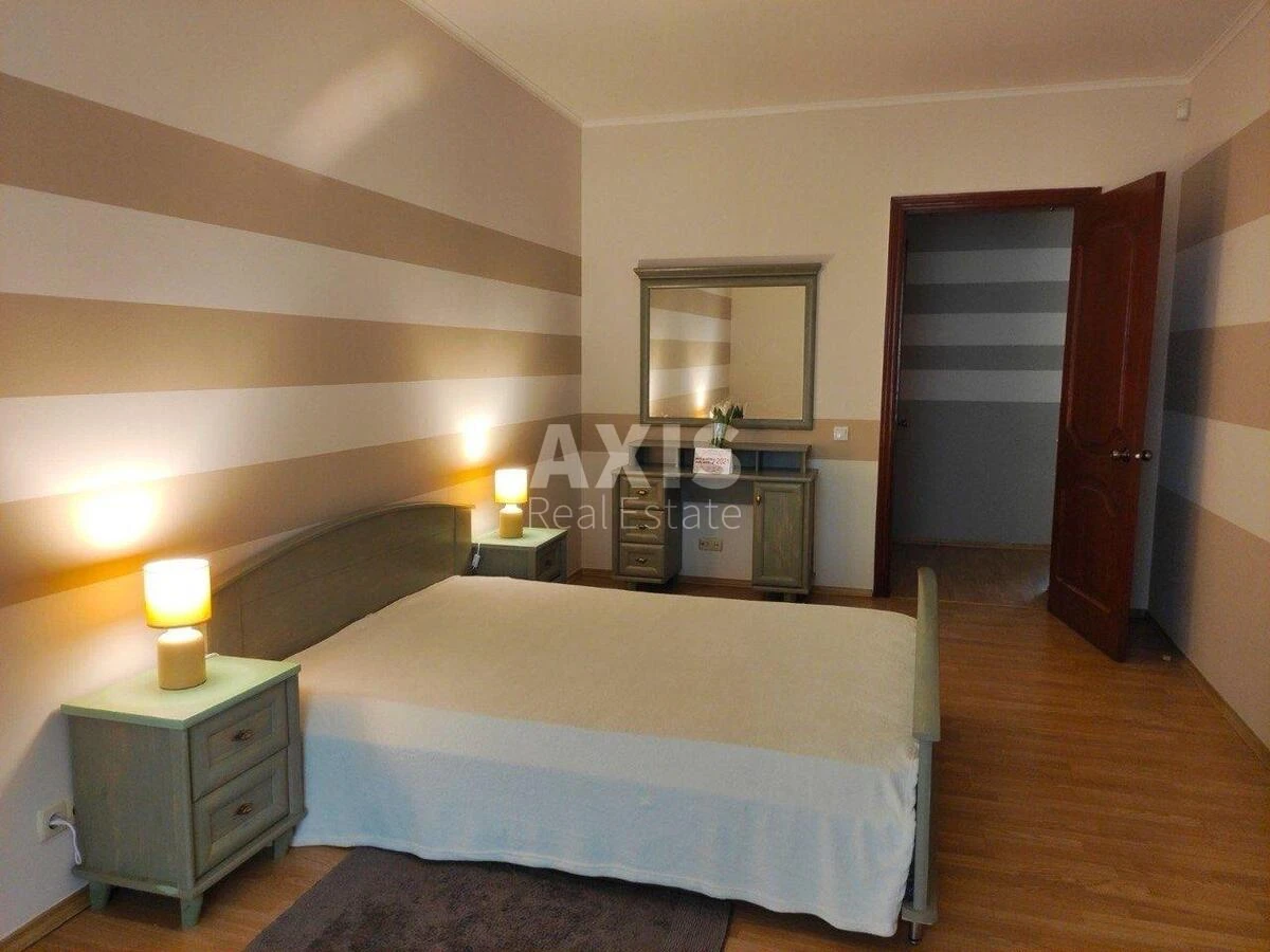 1k apartment pr-t Povitryanykh Syl 38696660