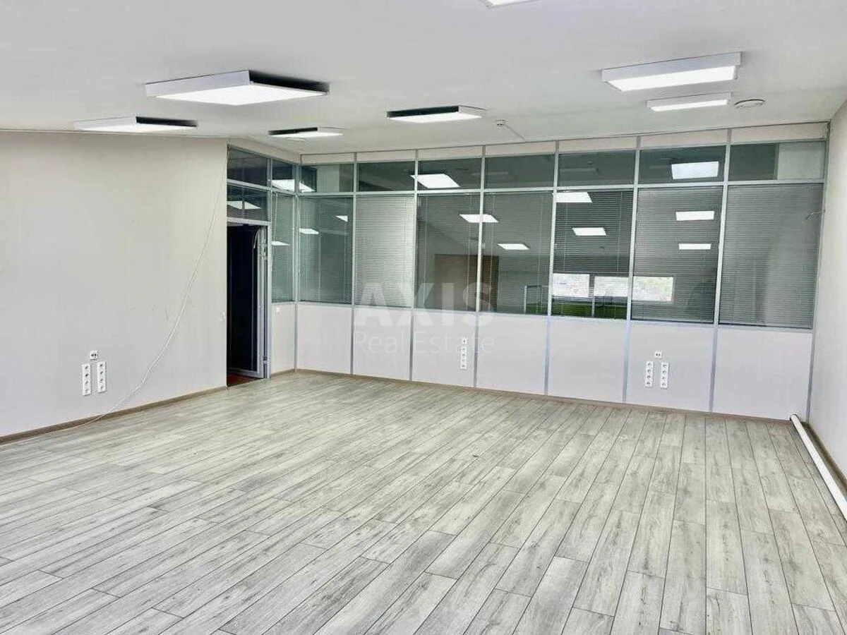 Офис пл. Космонавтов 4, 3000м2694610