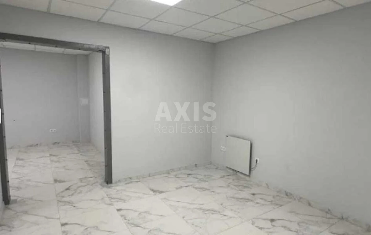 Объект торговли ул. Ревуцкого 54А, 98м2700285