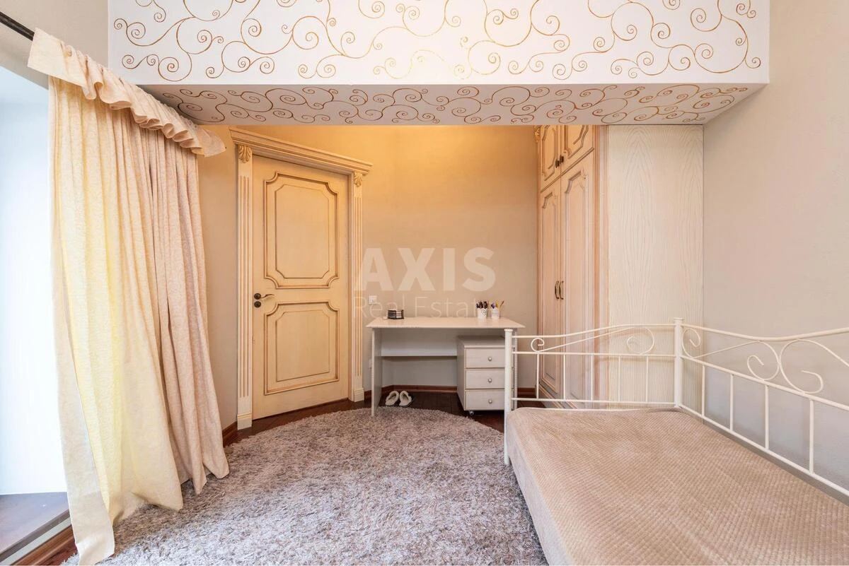 5k apartment vul. Antonovycha 87009011
