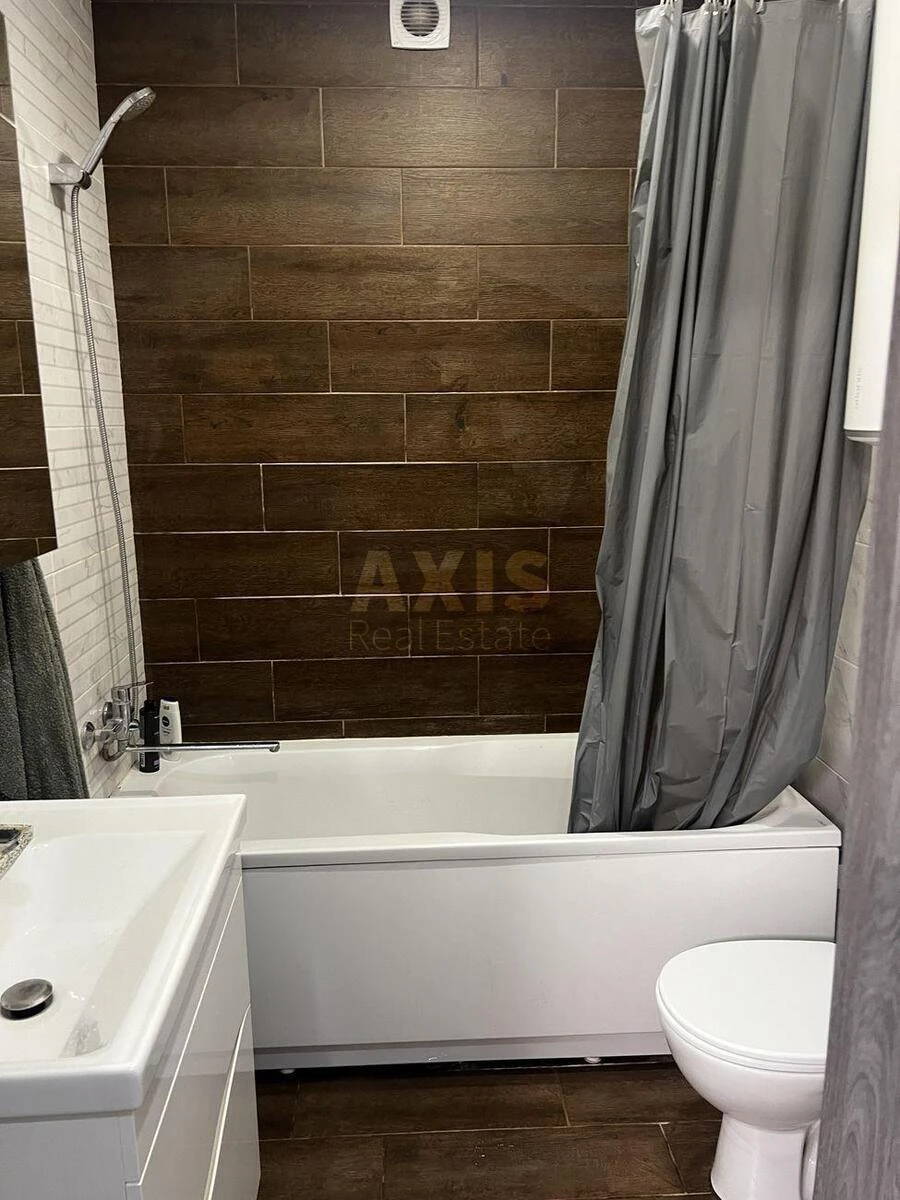 1k apartment vul. Radystiv 326840711