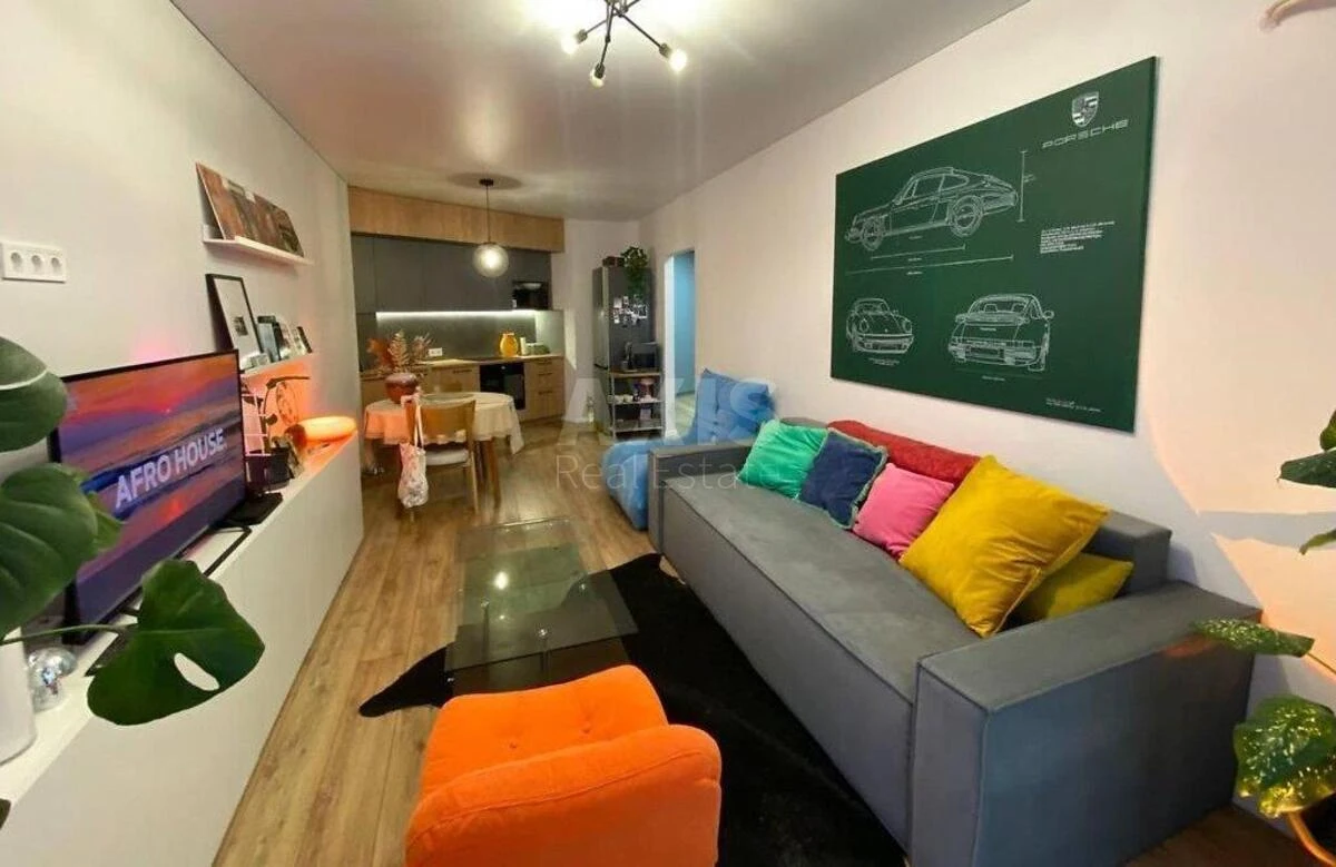 1k apartment pr-t Berestejskij 11Б65098