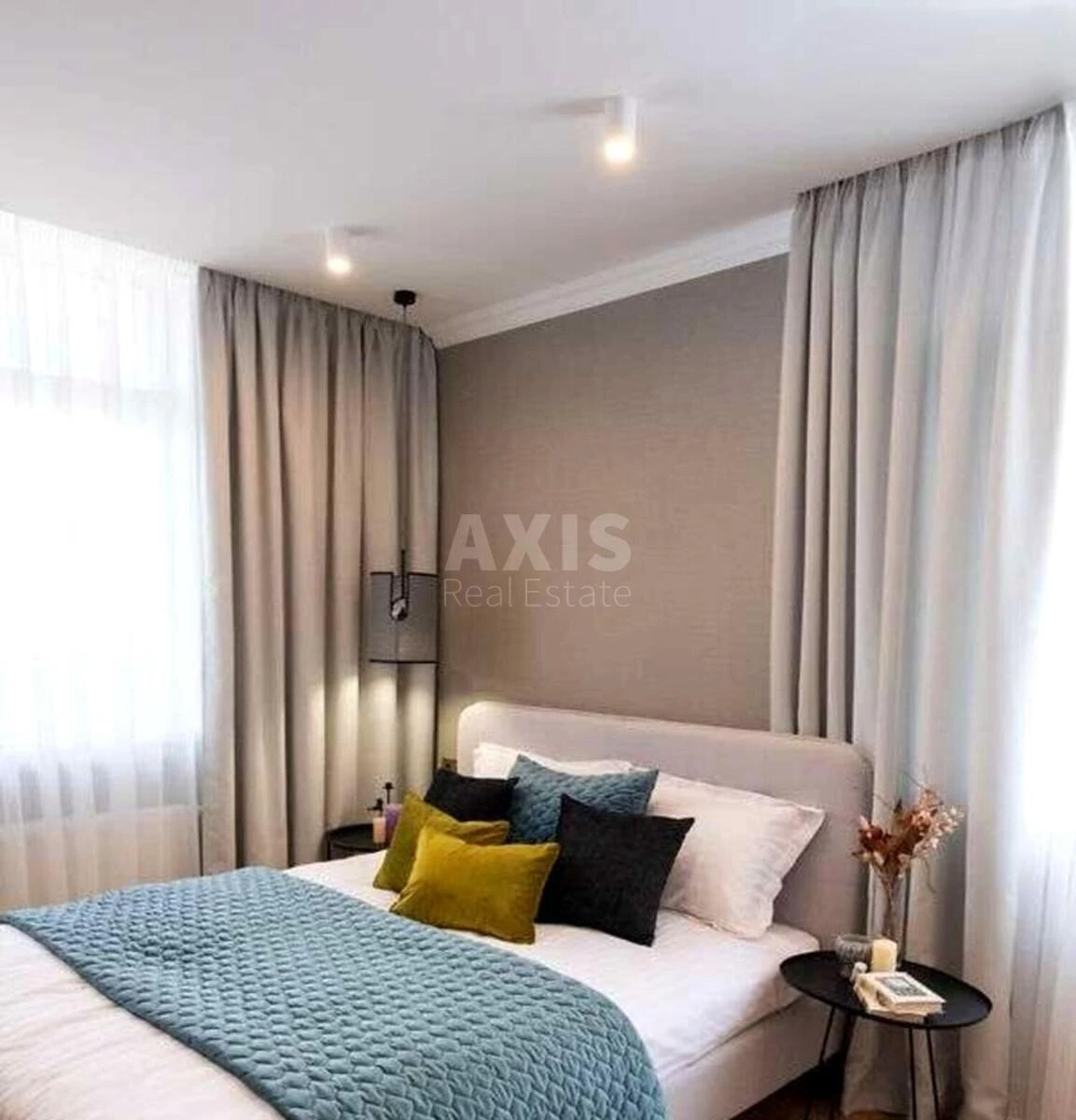2k apartment pr-t Komarova Kosmonavta 46665481