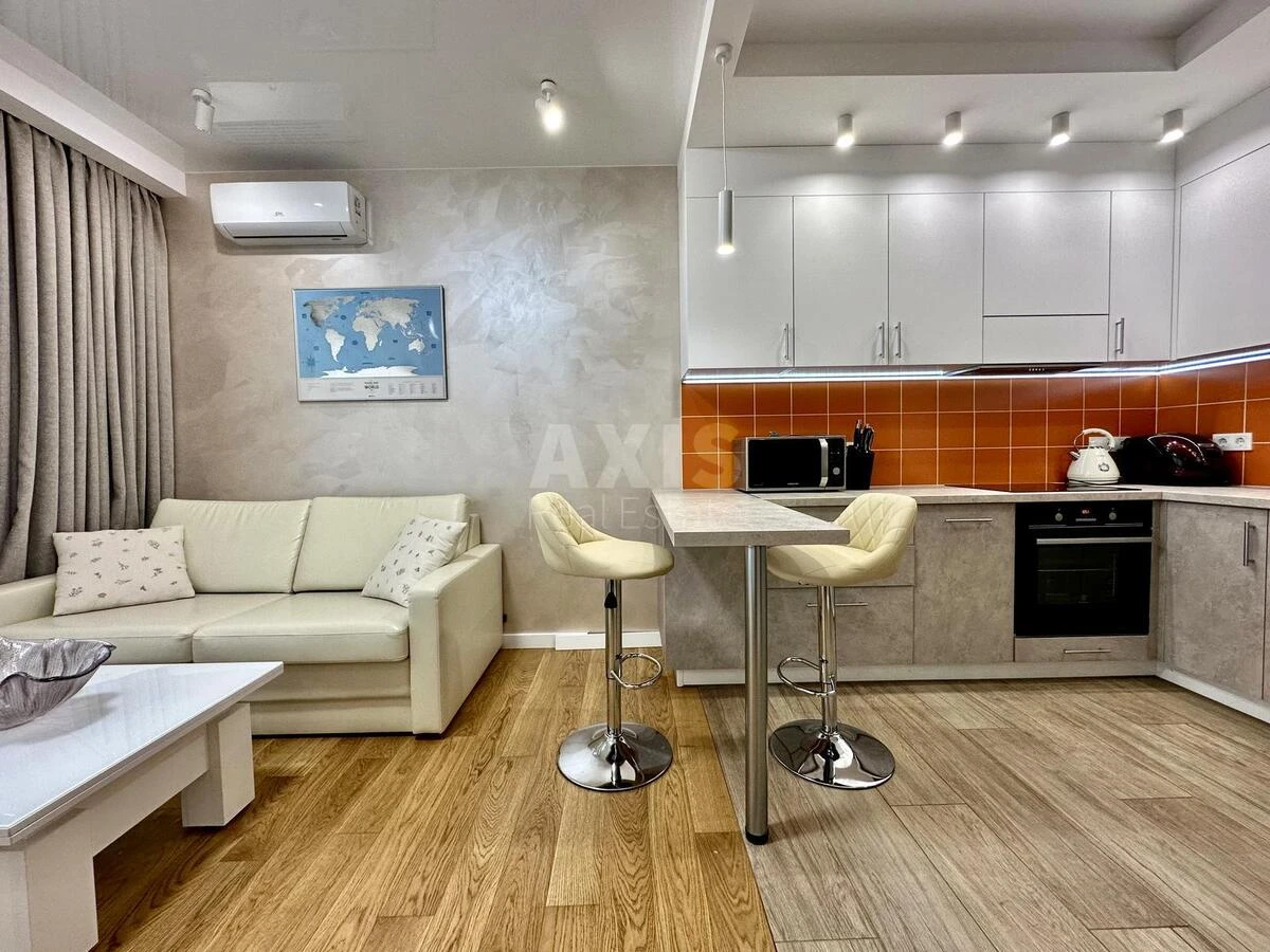 2к квартира ул. Предславинская 4468826