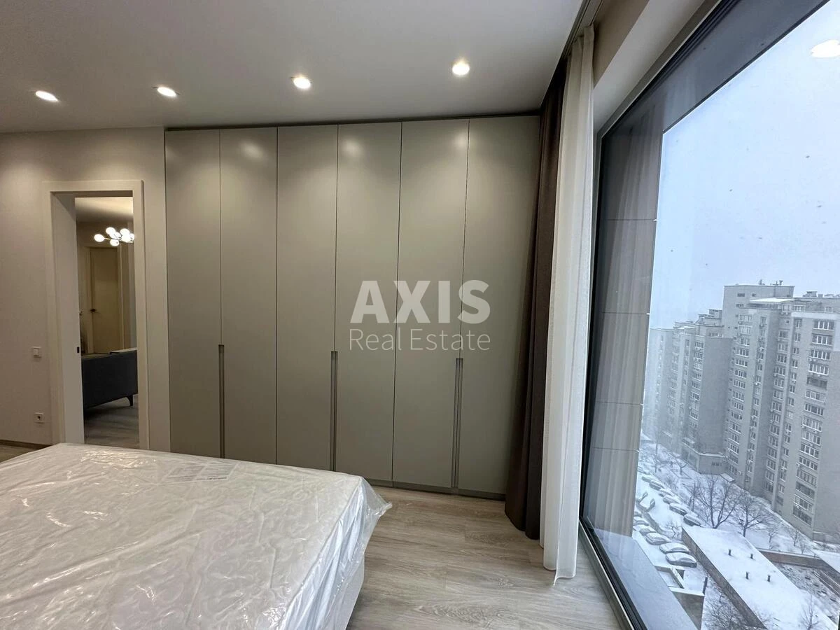 3k apartment vul. Antonovycha 118/96883015