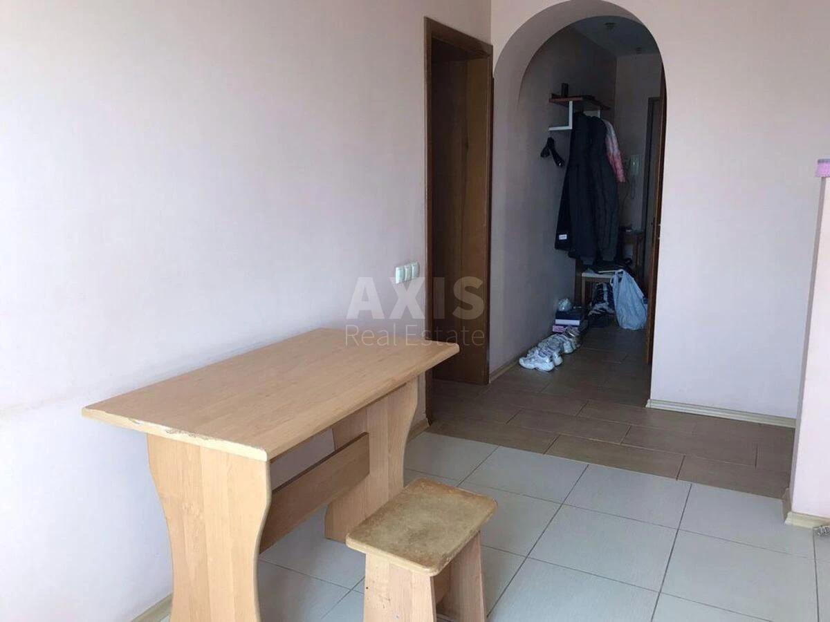 2k apartment vul. Bratyslavs'ka 7690657