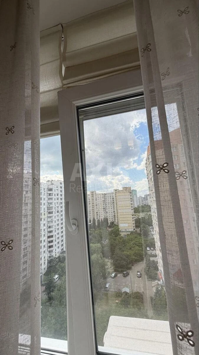 1k apartment vul. Oleny Pchilky 36919520