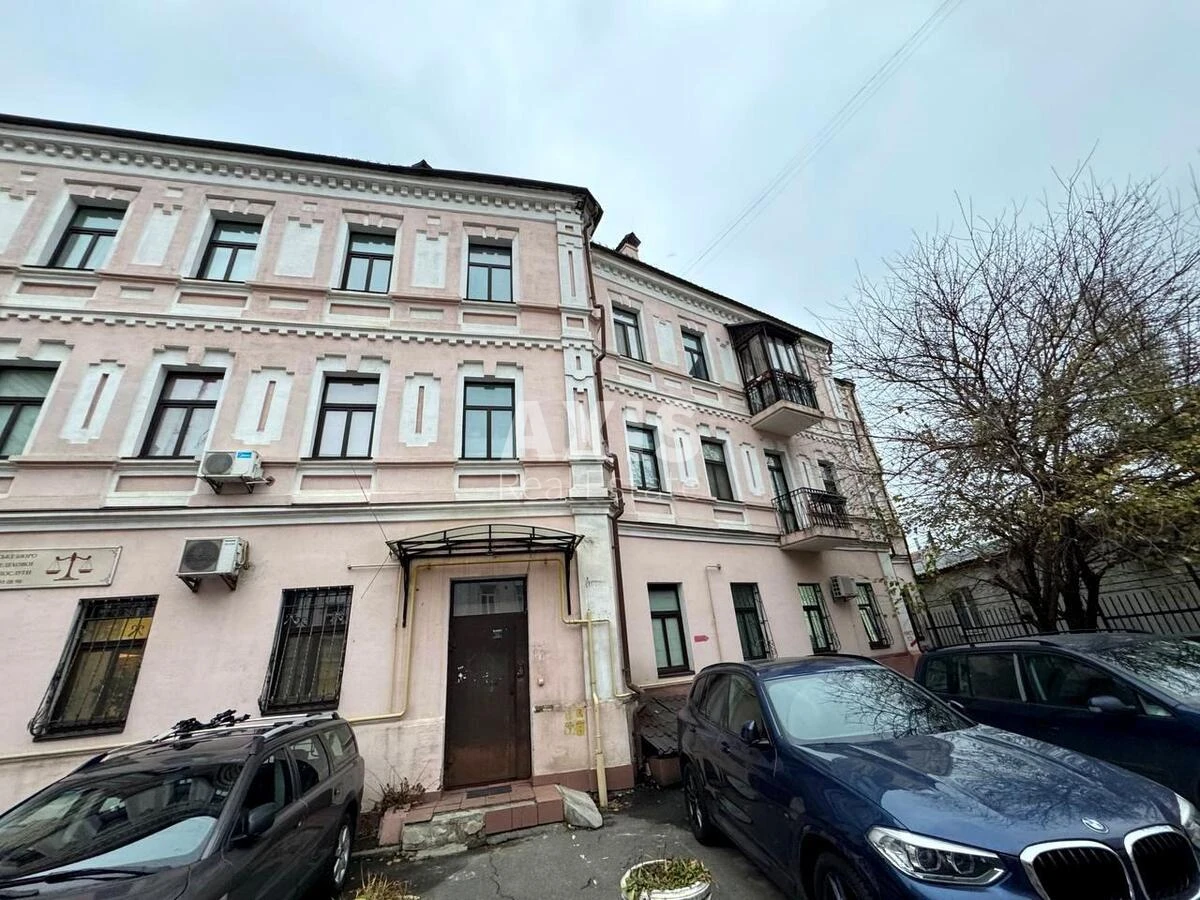 2k apartment vul. Kyrylivs'ka Thirty-one B63652