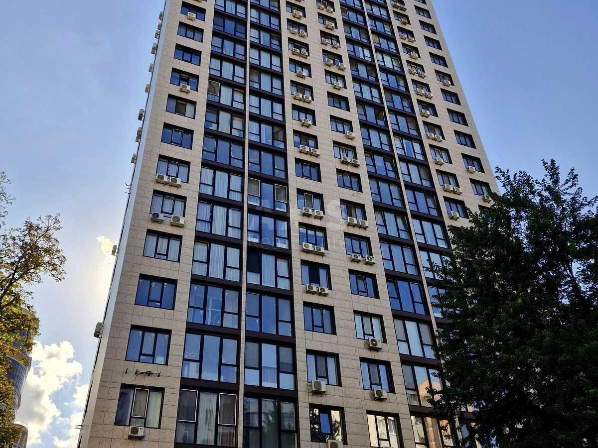 2k apartment vul. Vasylya Tyutyunnyka 28А70934
